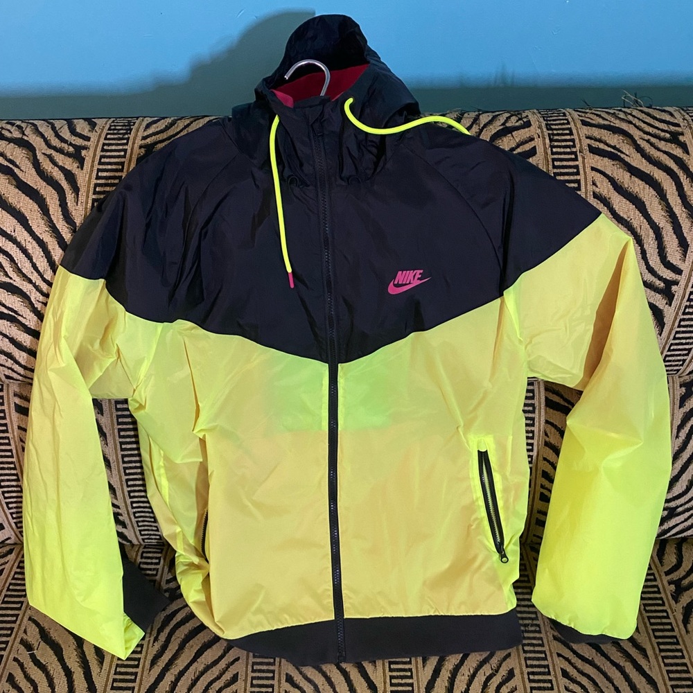 Nike Windrunner - image 1